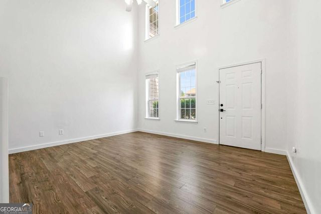 109 Oak Green Drive, Lawrenceville, GA 30044