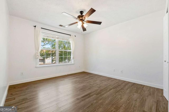 109 Oak Green Drive, Lawrenceville, GA 30044