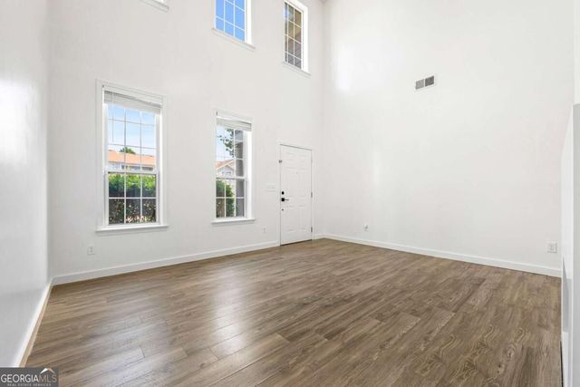109 Oak Green Drive, Lawrenceville, GA 30044