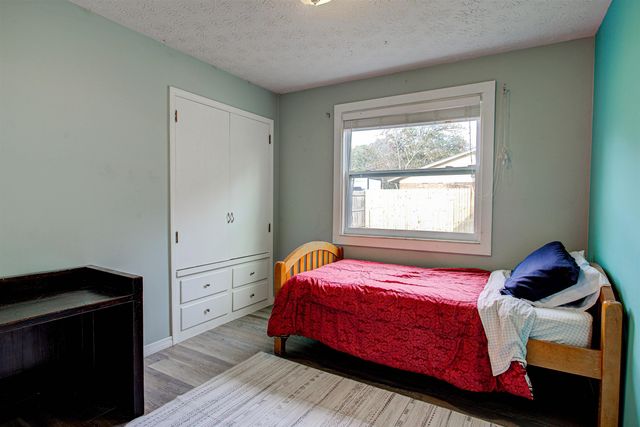 4504 Wilderness Ln N, Jacksonville, FL 32258