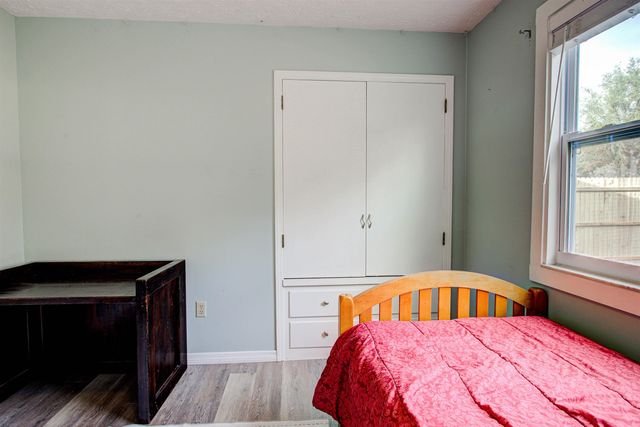 4504 Wilderness Ln N, Jacksonville, FL 32258