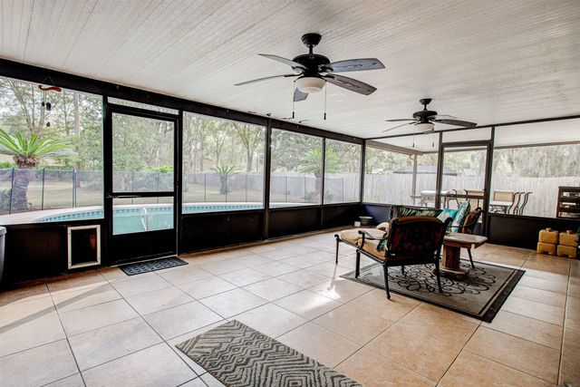 4504 Wilderness Ln N, Jacksonville, FL 32258