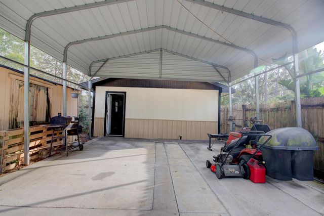 4504 Wilderness Ln N, Jacksonville, FL 32258