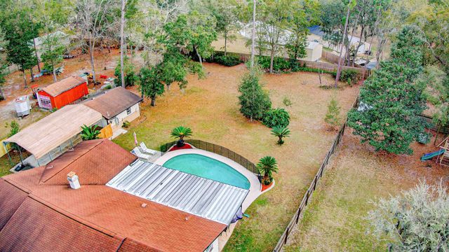 4504 Wilderness Ln N, Jacksonville, FL 32258