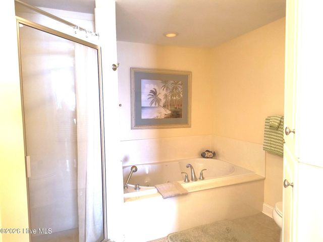 1550 Salter Path Road 209, Indian Beach, NC 28512