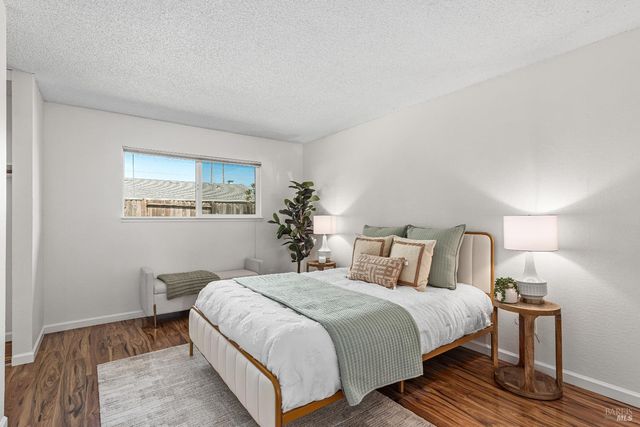 746 Bernadette Ave, Rohnert Park, CA 94928