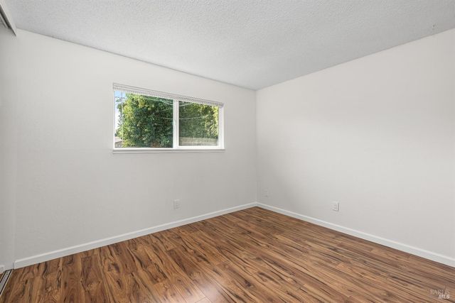 746 Bernadette Ave, Rohnert Park, CA 94928