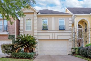 5325 Mcculloch Circle, Houston, TX 77056