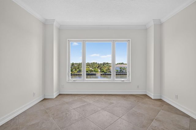 555 SE 6TH Avenue 4F, Delray Beach, FL 33483