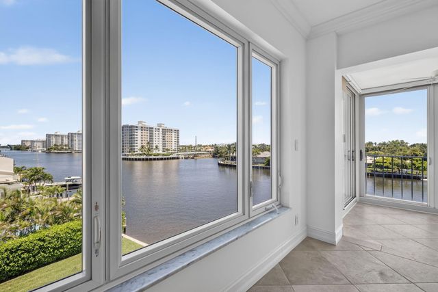 555 SE 6TH Avenue 4F, Delray Beach, FL 33483
