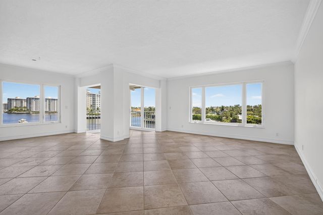 555 SE 6TH Avenue 4F, Delray Beach, FL 33483