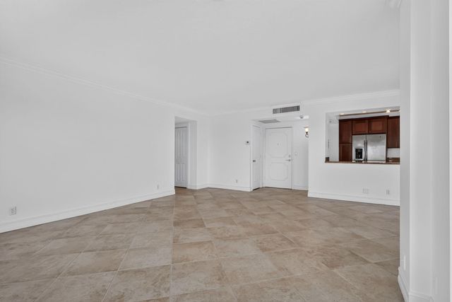 555 SE 6TH Avenue 4F, Delray Beach, FL 33483