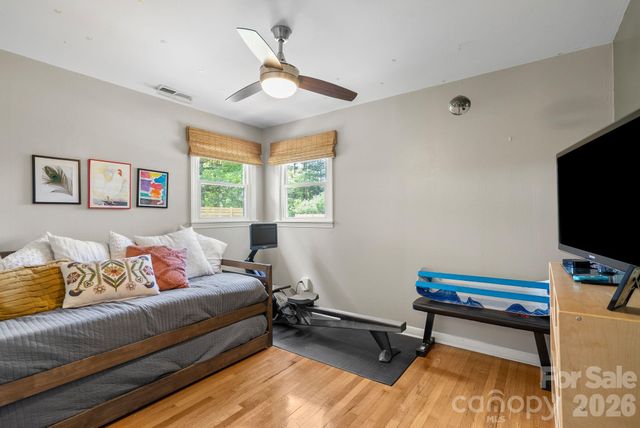 343 Oakview Park Road, Asheville, NC 28803