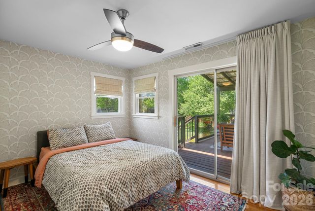 343 Oakview Park Road, Asheville, NC 28803