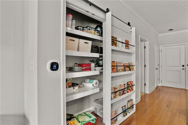 7265 Glisten Avenue 122, Atlanta, GA 30328