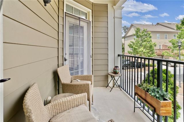 7265 Glisten Avenue 122, Atlanta, GA 30328