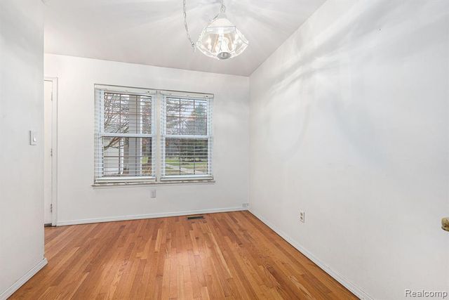 41712 Onaway Drive, Northville, MI 48167