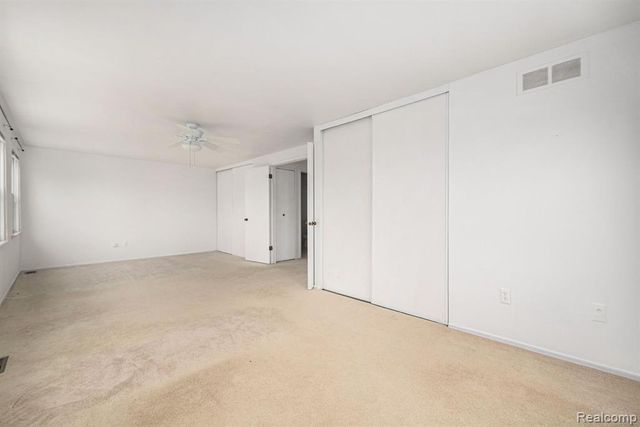 41712 Onaway Drive, Northville, MI 48167