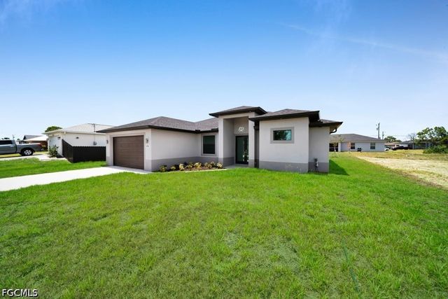 1426 NW 17th AVE, Cape Coral, FL 33993