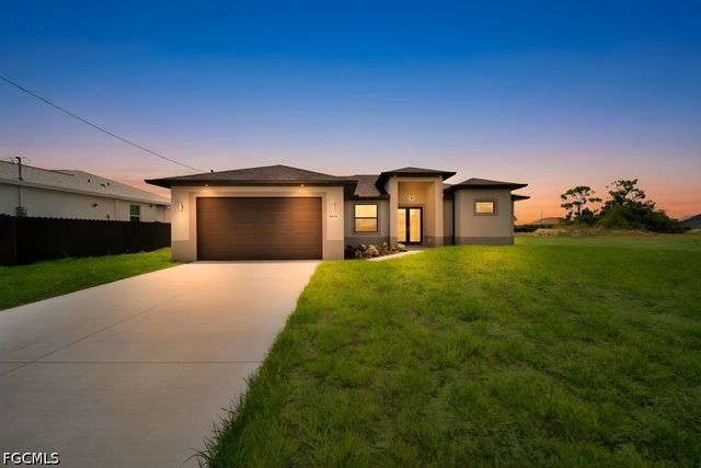 1426 NW 17th AVE, Cape Coral, FL 33993
