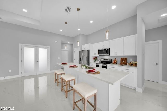 1426 NW 17th AVE, Cape Coral, FL 33993