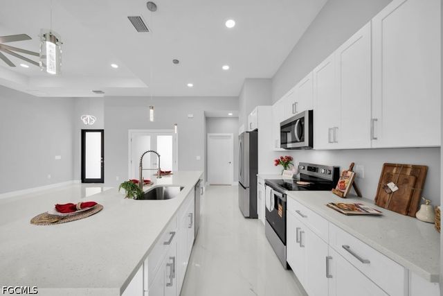 1426 NW 17th AVE, Cape Coral, FL 33993