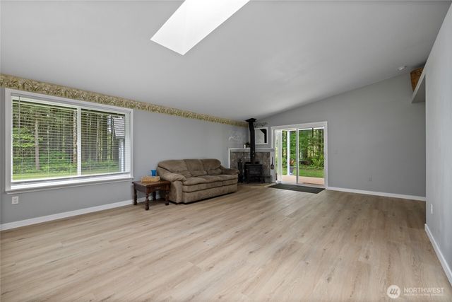 123 Lentz Rd N, Winlock, WA 98596