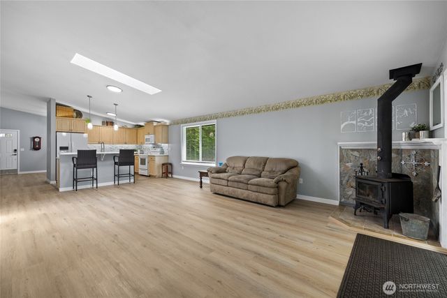 123 Lentz Rd N, Winlock, WA 98596