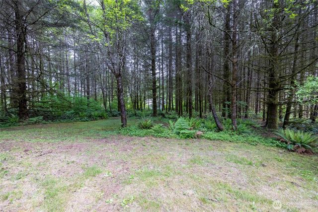 123 Lentz Rd N, Winlock, WA 98596