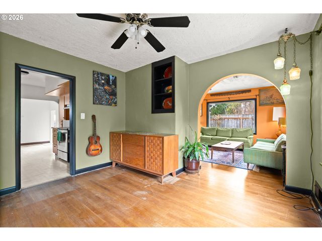 6209 Se 141ST Ave, Portland, OR 97236