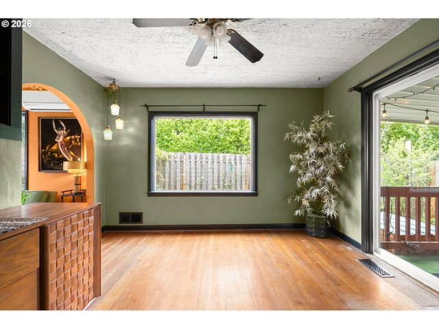 6209 Se 141ST Ave, Portland, OR 97236