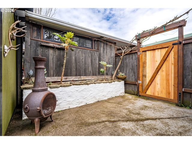 6209 Se 141ST Ave, Portland, OR 97236