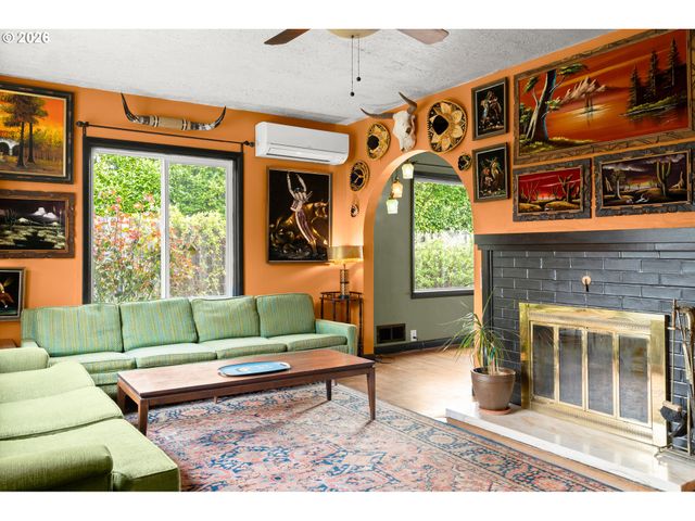 6209 Se 141ST Ave, Portland, OR 97236