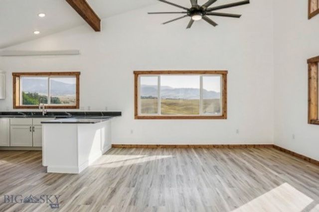 10 Honor Lane, Whitehall, MT 59759