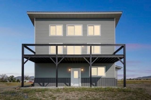 10 Honor Lane, Whitehall, MT 59759