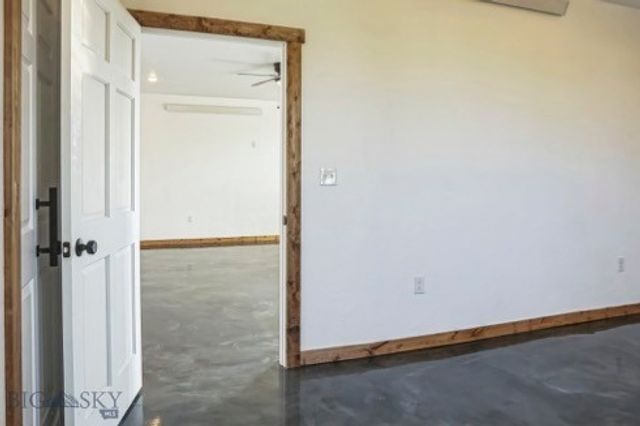 10 Honor Lane, Whitehall, MT 59759