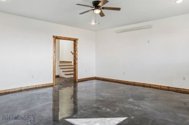 10 Honor Lane, Whitehall, MT 59759