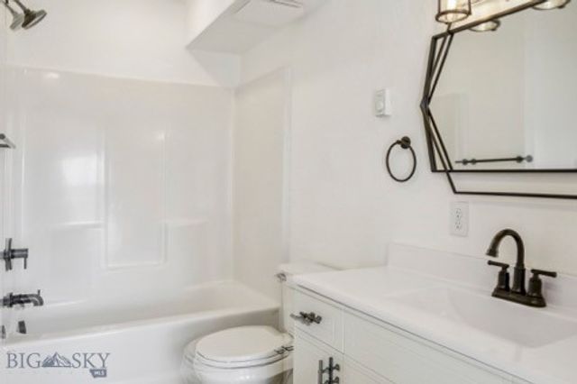 10 Honor Lane, Whitehall, MT 59759