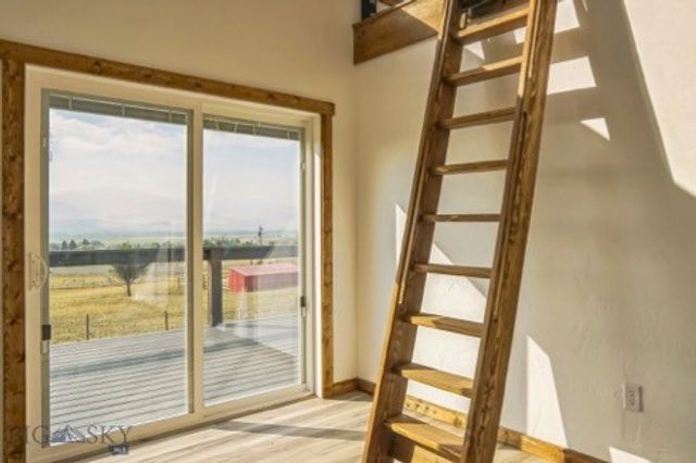 10 Honor Lane, Whitehall, MT 59759