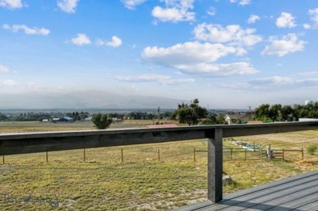 10 Honor Lane, Whitehall, MT 59759