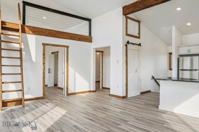 10 Honor Lane, Whitehall, MT 59759