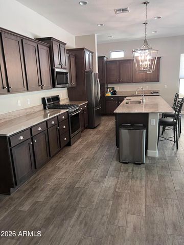 2065 N CANELO Hills, Mesa, AZ 85207