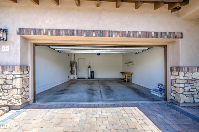 2065 N CANELO Hills, Mesa, AZ 85207
