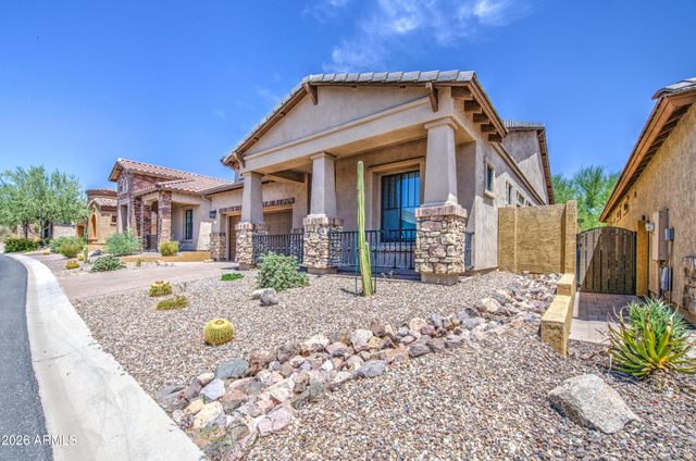 2065 N CANELO Hills, Mesa, AZ 85207