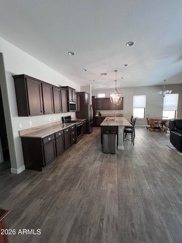 2065 N CANELO Hills, Mesa, AZ 85207