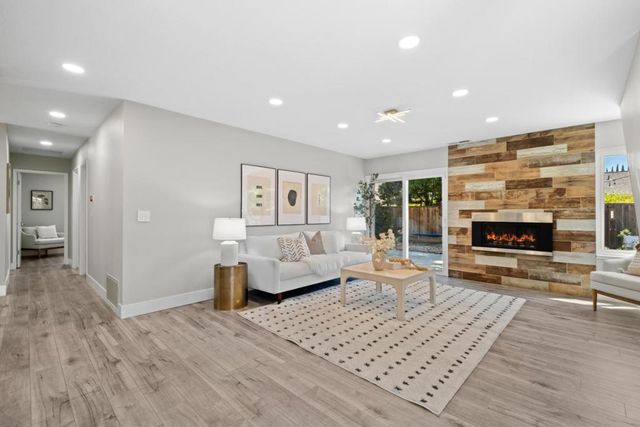 2170 Hikido Drive, San Jose, CA 95131