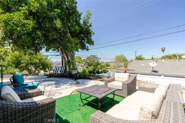 801 Stephen Road, Burbank, CA 91504