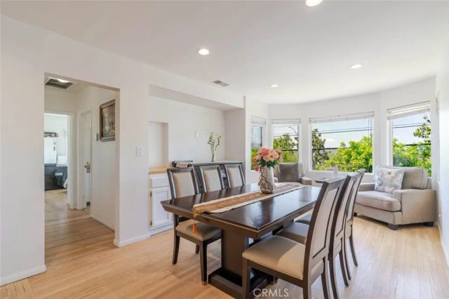 801 Stephen Road, Burbank, CA 91504