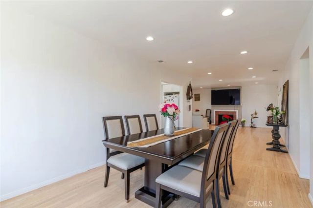 801 Stephen Road, Burbank, CA 91504