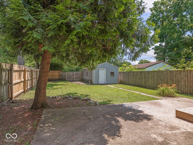 4053 Rookwood Avenue, Indianapolis, IN 46208